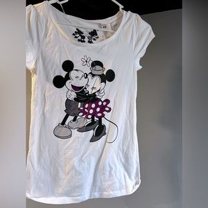 H&M Disney Mickey and Minnie Mouse Women's Tee Size Small